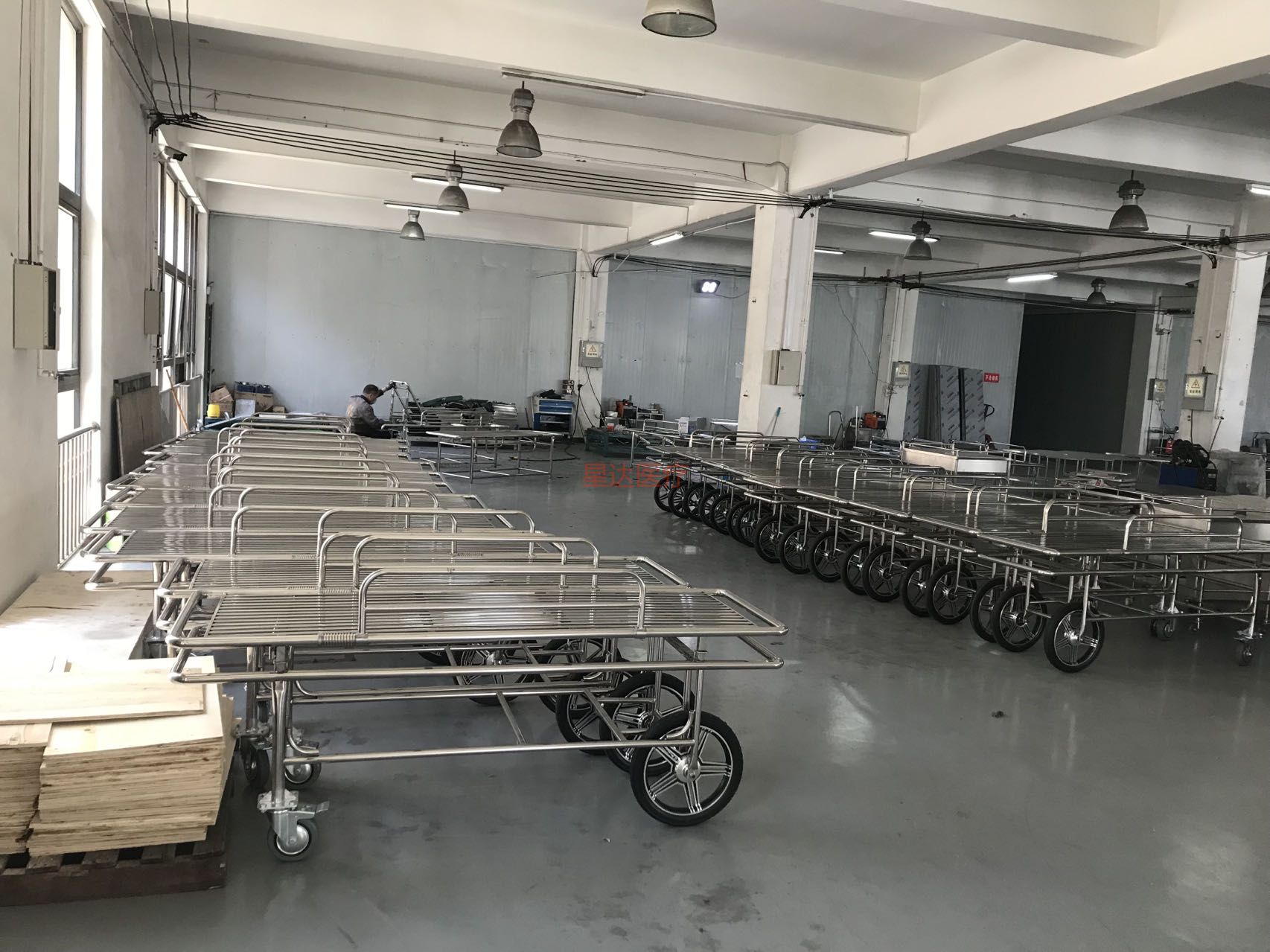 不锈钢大小轮担架车